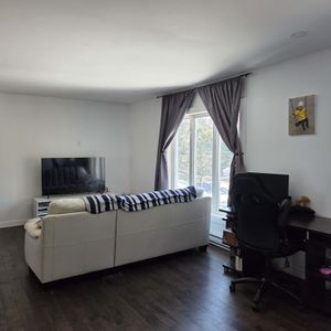 Magnifique 4 1/2 à Ste-Adèle - Photo 2