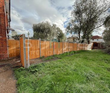 2 bedroom maisonette to rent - Photo 5