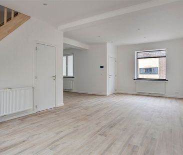 Huis te huur in Bertem voor € 3.000 met 5 slaapkamers - foto 1