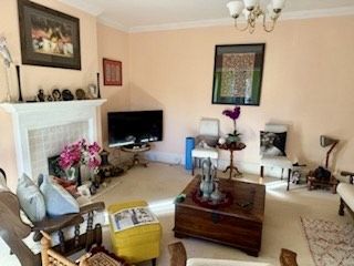 Room in a Shared House, White House Court, LE5 - Photo 1