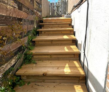 For Lease - 33 Daphne Crescent Unit# Lower, Barrie, Ontario - Photo 3