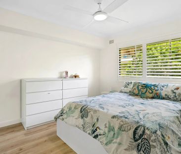 Coastal living awaits, steps from mona vale beach - Photo 4