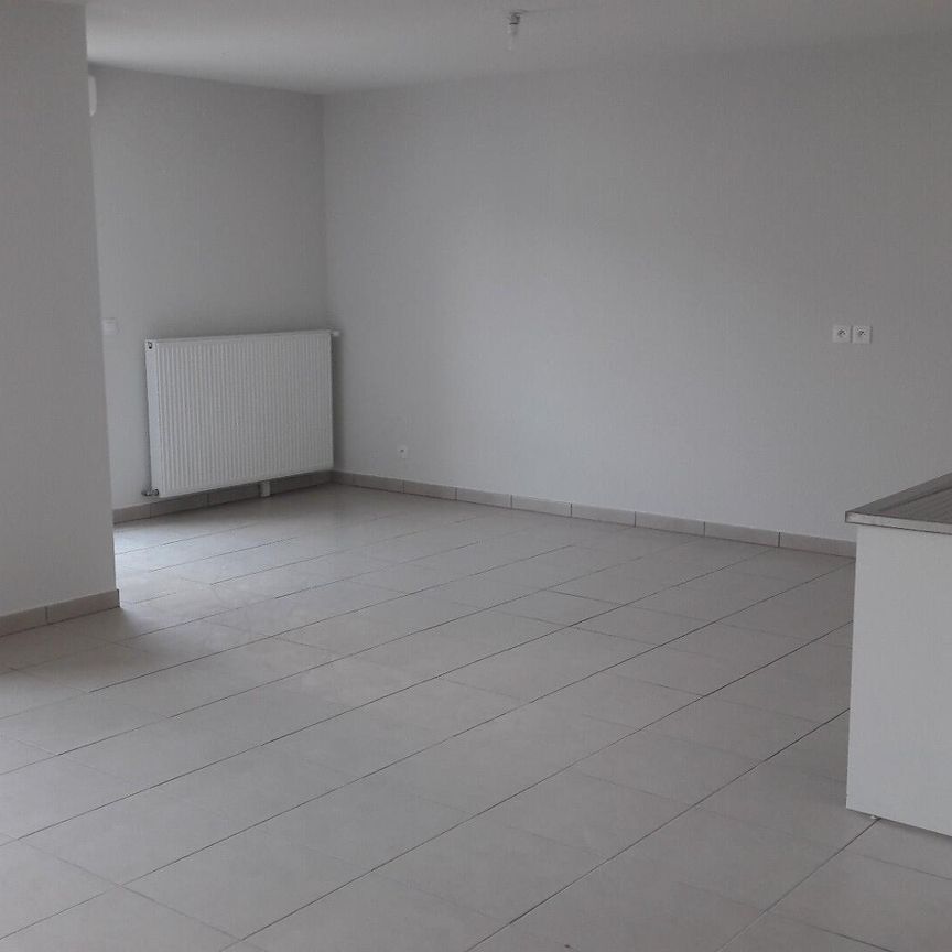 location Appartement T4 DE 90.5m² À BORDEAUX - Photo 1