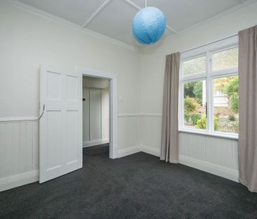 Tidy 3 Bedroom Home - Available Now! - Photo 5