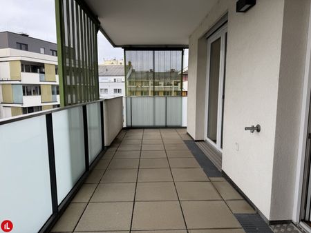 2 Zimmer mit riesen Loggia - traumhaft!! - Photo 4