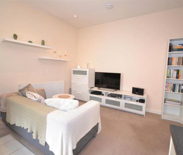 1 bedroom apartment to rent - Photo 4