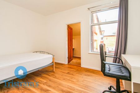 4 bed End Terraced House for Rent - Photo 4