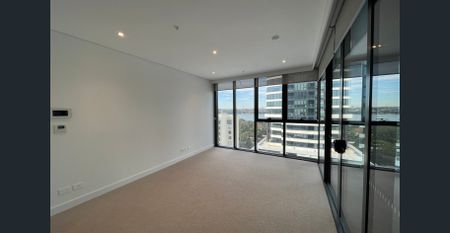 Unbeatable Rhodes Lifestyle | Luxury 1-Bed Apartment with Water View | Above The Shops - Photo 4