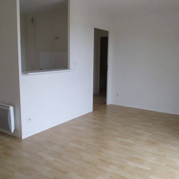 Location Appartement 2 pièces 42m² ST JEAN DE BRAYE 45800 - Photo 1