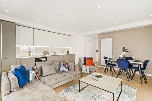 Laurel Point, E20 1JF, London - Photo 1