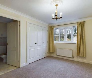 Betjeman Close, Thetford, IP24 - Photo 4