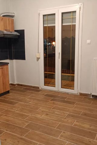 Διαμέρισμα για ενοικίαση Άγιος Παντελεήμονας - Κέντρο (Πολίχνη) - Photo 3