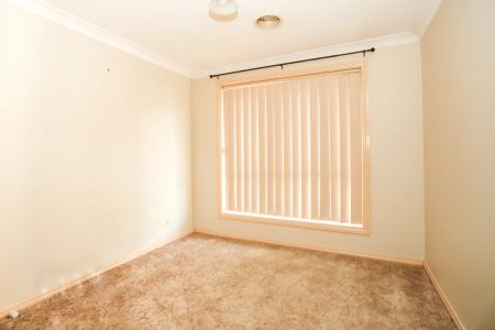 32 Northstoke Way, Orange. - Photo 4