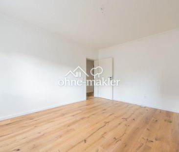 Sorgsam saniertes WG Zimmer, mit Parkett, Küche und neuen Türen - E... - Foto 1
