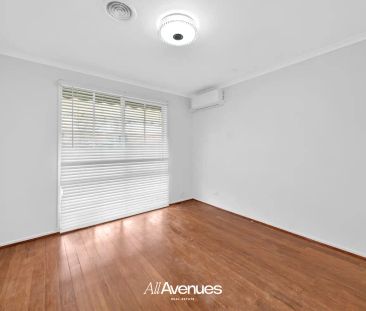 “Family Home in Prime Location” - Photo 3