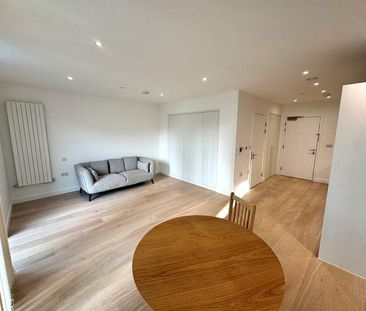 Studio to rent - Photo 3