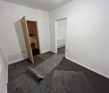 Altcross Way, Croxteth - Photo 3