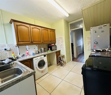 Marston Lane, Nuneaton, CV11 - Photo 2