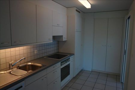 3.5 Zimmer, 83 m², 3. Stock - Photo 2