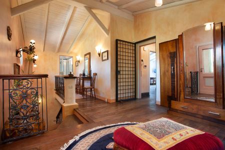 Single Family Home - Photo 5