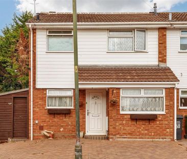 3 bedroom end of terrace house to rent - Photo 6