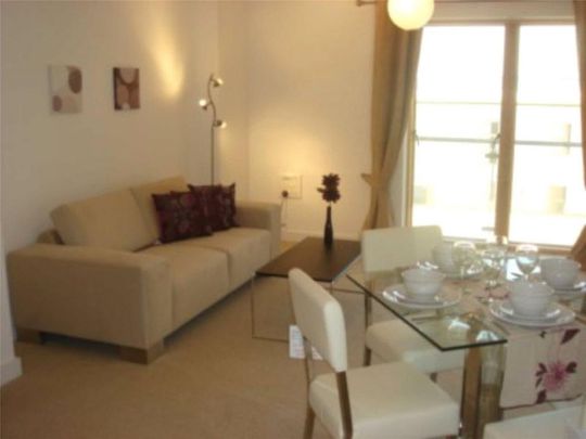 1 bedroom flat to rent - Photo 1