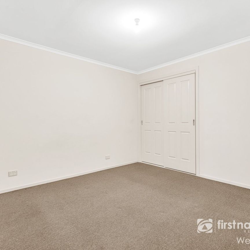 Tropical Oasis Awaits You - Photo 1