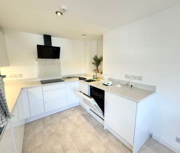 Green Park, Bath - Photo 1