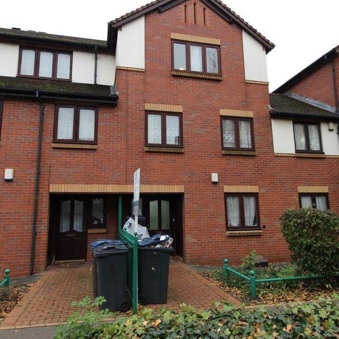 2 bedroom flat share to rent - Photo 1