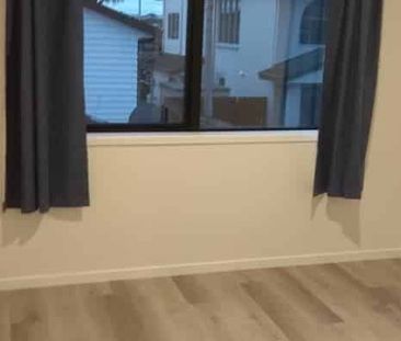 Bright 2 bedroom appartment - Photo 3