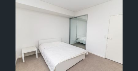 FURNISHED APARTMENT in ONE THE WATERFRONT! - Photo 3