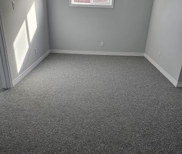 For Lease - 48 York Drive, Peterborough, Ontario - Photo 5