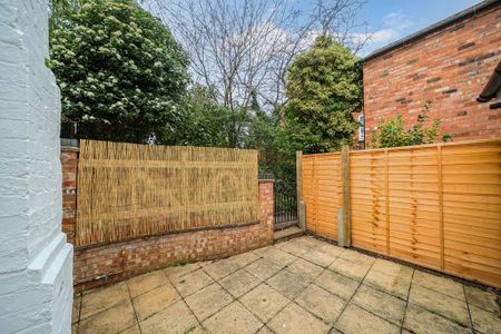 1 bedroom terraced house to rent - Photo 2