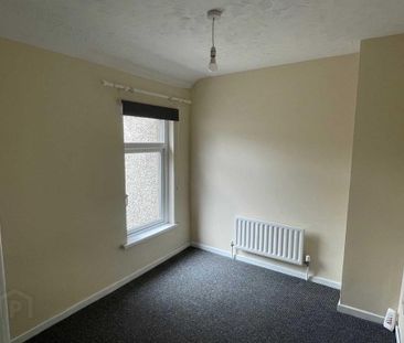 89 Circular Road, Larne, BT40 3AQ - Photo 3
