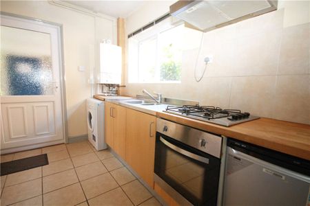 Spring Rise, Egham, Surrey, TW20 9PP - Photo 5