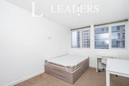 2 bedroom apartment to rent Enterprise House, Isambard Brunel Road, Portsmouth, PO1 - Photo 3