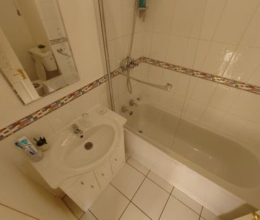 2 bedroom semi-detached house to rent - Photo 4