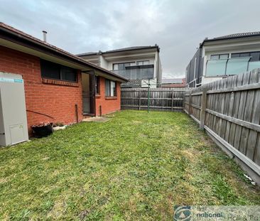 Well-Maintained Family Home in Prime Location - Photo 3