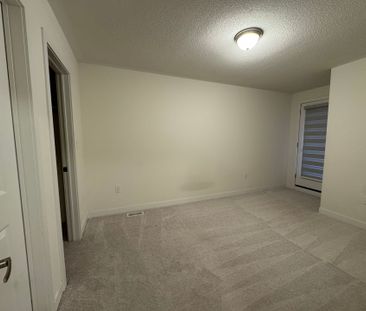 For Lease - 1556 Moonseed Place, Milton, Ontario - Photo 4