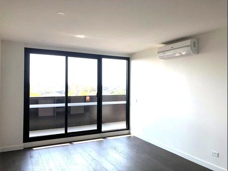 In the heart of Preston&mldr; - Photo 5