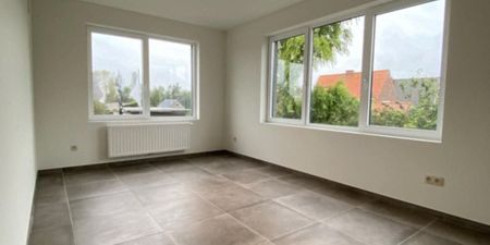 Woning te huur in Ruddervoorde voor € 1.000 met 3 slaapkamers - Photo 2
