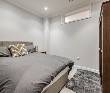 Surrey Street, Norwich - Photo 5