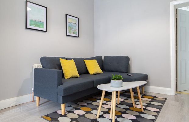 Optional 3 Or 4 Bed HMO, Donegall Avenue, Belfast, BT12 6LS - Photo 1