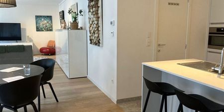 Appartement te huur in Antwerpen voor € 1.500 met 2 slaapkamers - Photo 3