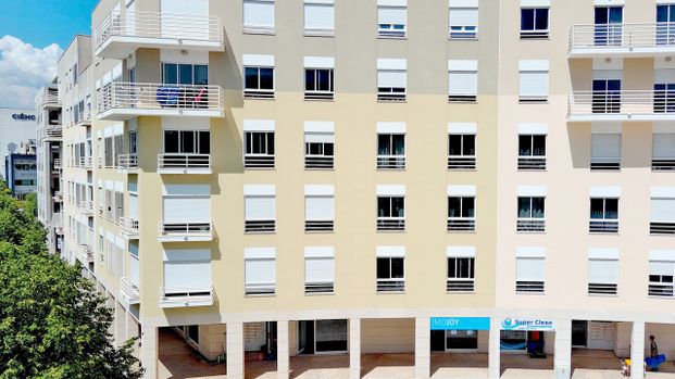 Loja transformada em Apartamento T2 para Arrendamento no Parque das Nações - Photo 1