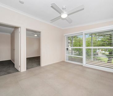 Modern Family Home with Studio - Photo 2