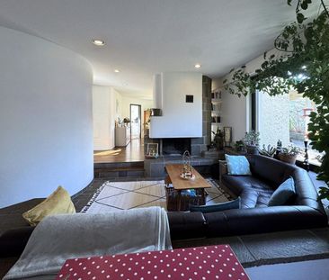 Spacious 6-room apartment with terrace and high-quality finishes - Photo 3