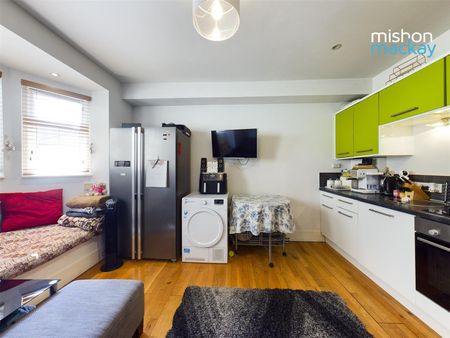 1 bedroom apartment to rent - Photo 3