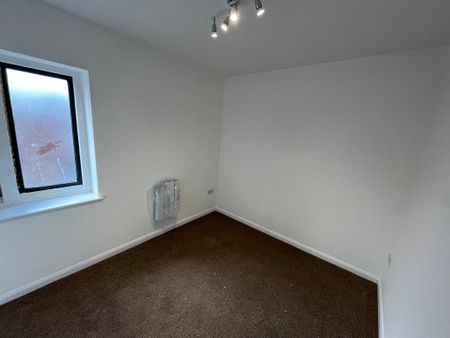 Church Road South, Woolton Village, Liverpool, L25 7RJ - Photo 4