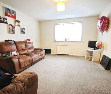 Chantress Close, Dagenham, RM10 - Photo 5